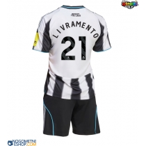 Otroški Nogometni dresi Newcastle United Tino Livramento #21 Domači 2025-26 Kratek Rokav (+ Kratke hlače)